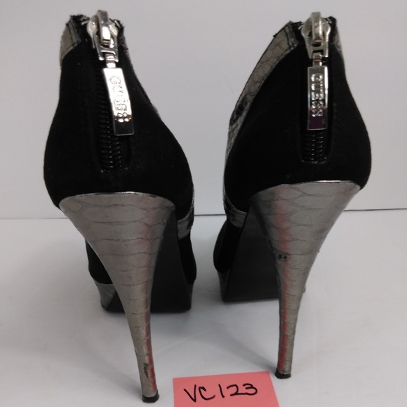 Guess Black faux suede & silver platform heel 7.5 - Picture 5 of 8